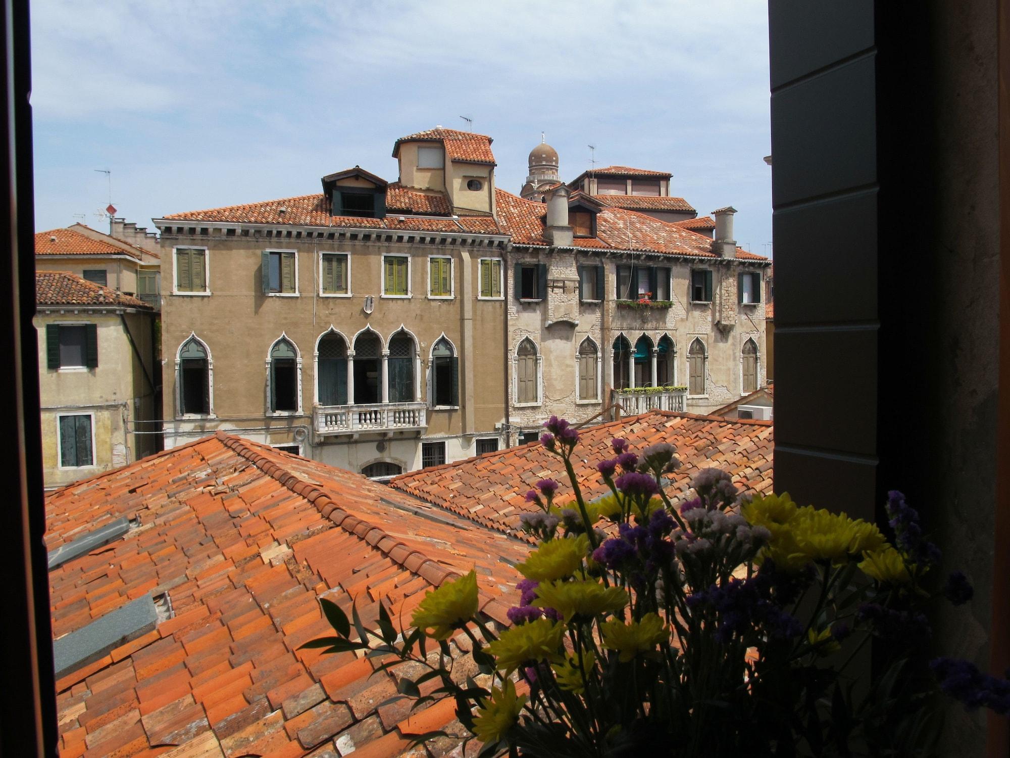 Antica Raffineria Hotel Venice Exterior photo