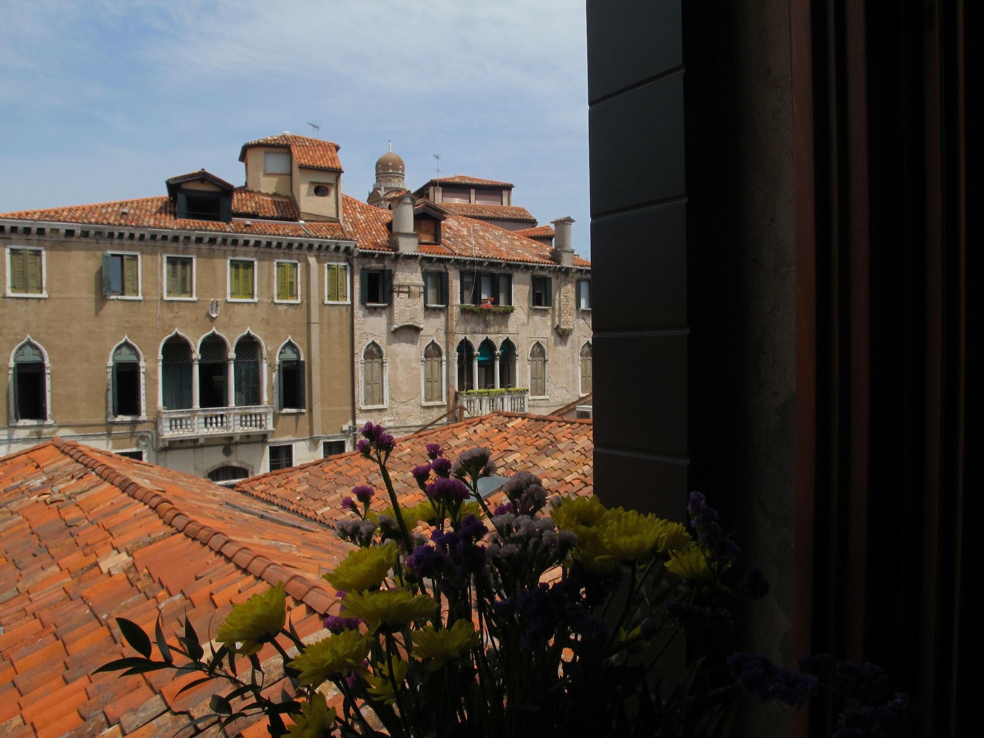 Antica Raffineria Hotel Venice Exterior photo